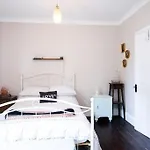Nyaraló Bridge Terrace - Spacious Living Area, Well Designed & Wood Burner *